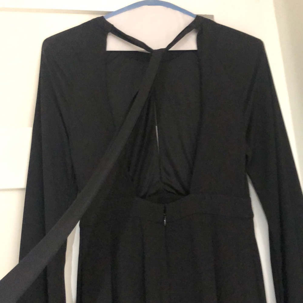 Long Black dress - Picture 3 of 3